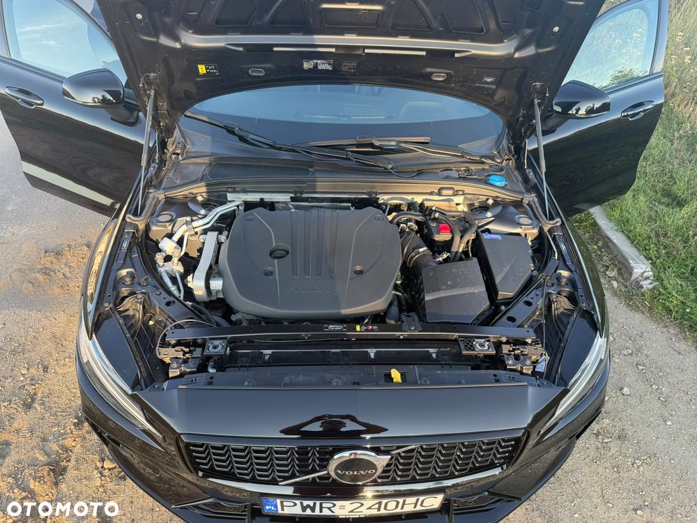 Volvo S60 B5 B AWD Ultimate Dark - 26