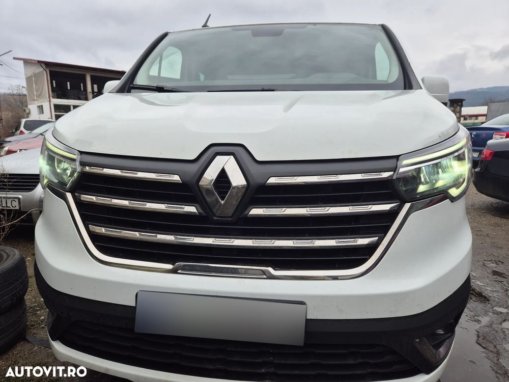 Renault Trafic Combi 2.0 Blue dCi 150 S&S L2 8+1 Zen - 1