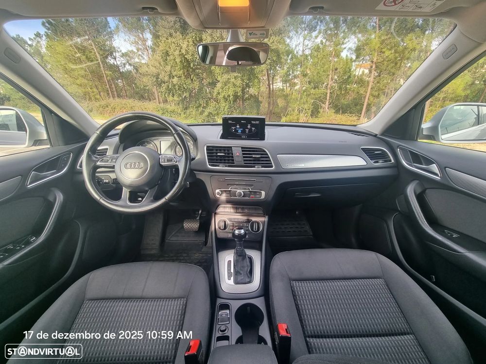 Audi Q3 2.0 TDI S-line S tronic - 11