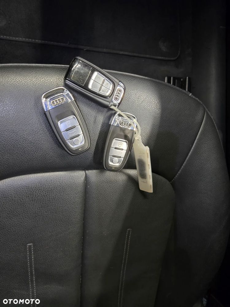 Audi A6 Avant 2.0 TDI quattro S tronic - 17