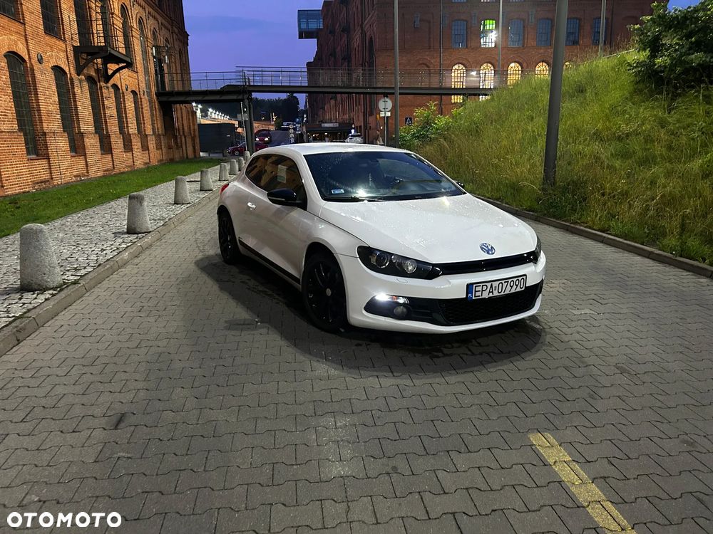 Volkswagen Scirocco - 2