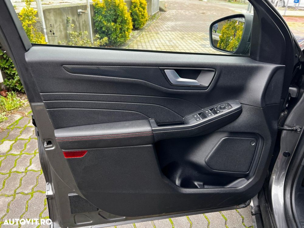 Ford Kuga 2.5 Duratec FHEV FWD ST Line - 36