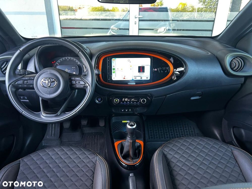 Toyota Aygo X 1.0 VVT-i Limited - 10