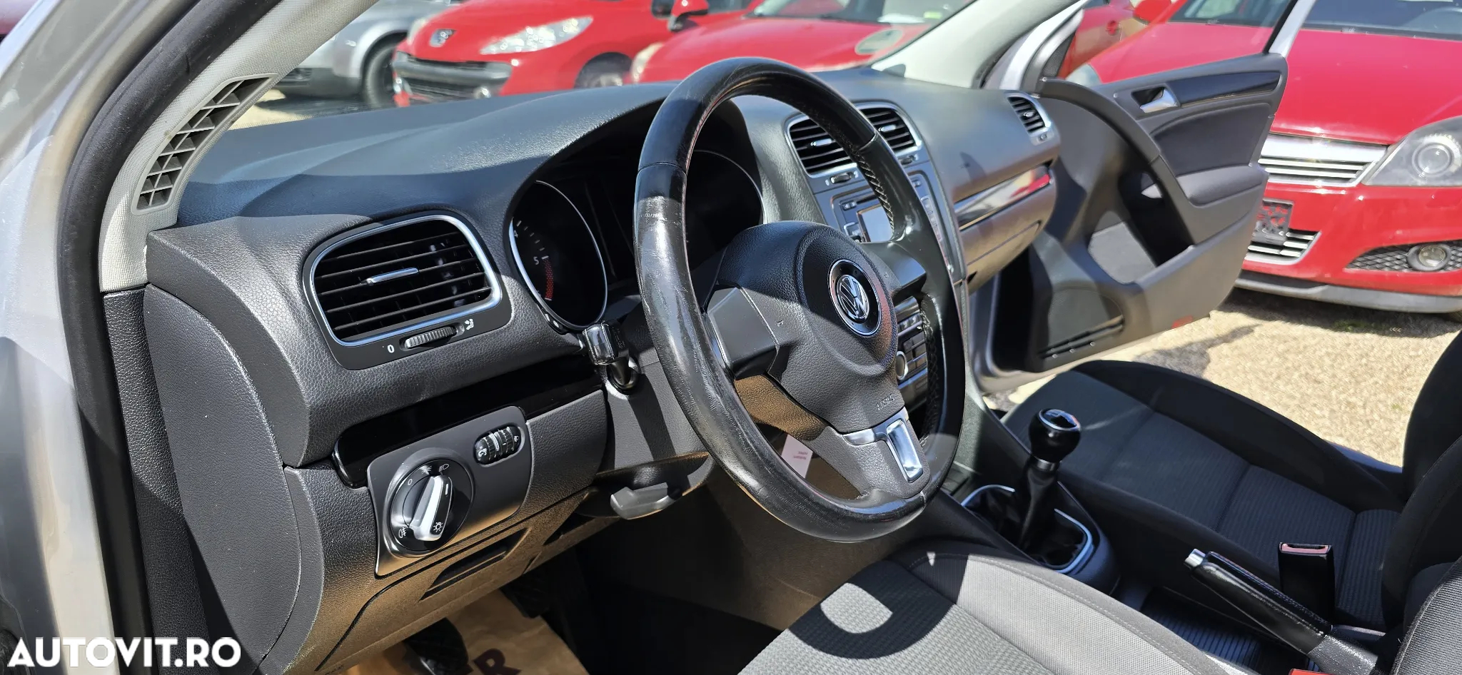 Volkswagen Golf 1.6 TDI BMT Highline - 21
