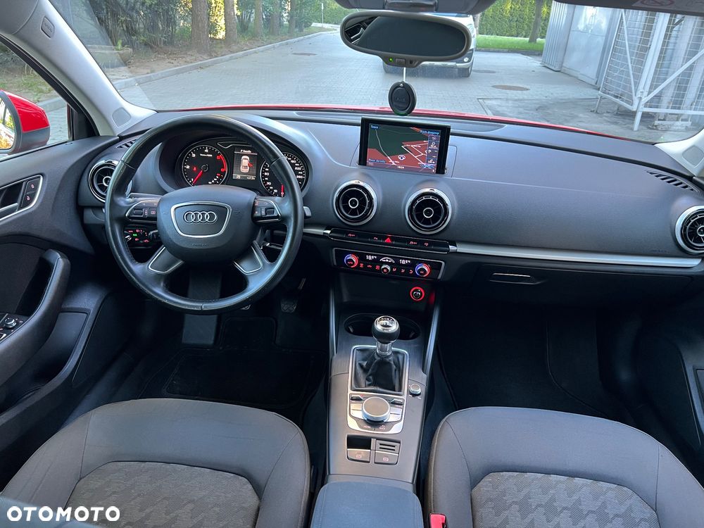 Audi A3 Limousine 1.6 TDI (clean diesel) Ambiente - 15
