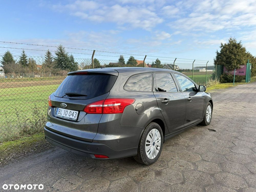 Ford Focus - 5