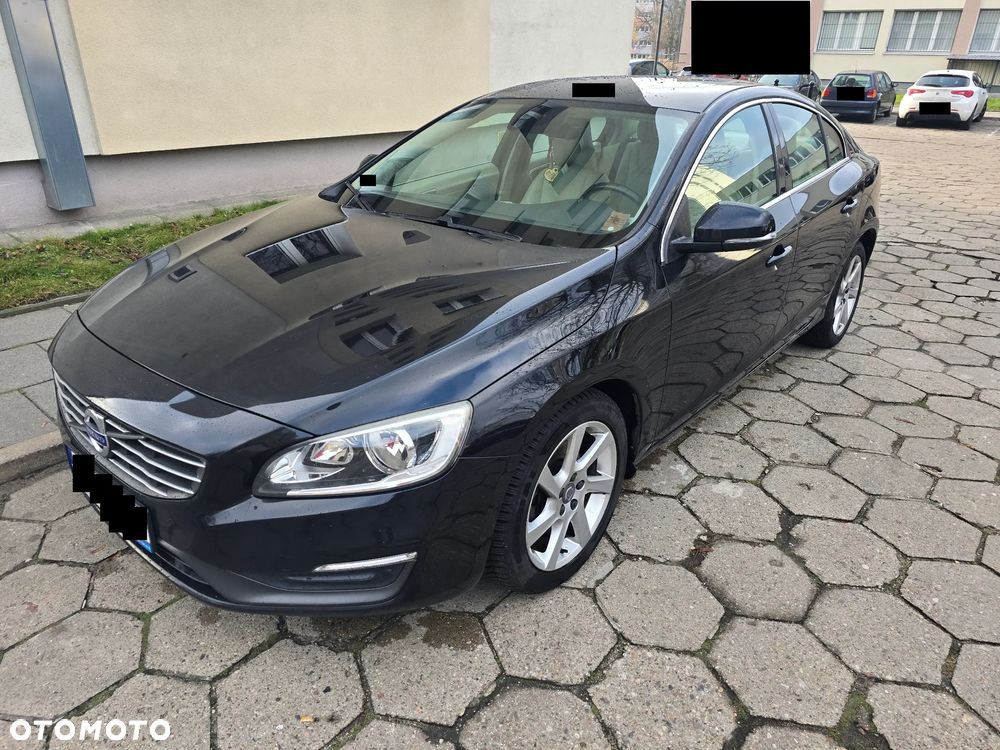 Volvo S60 D4 Drive-E Momentum - 23