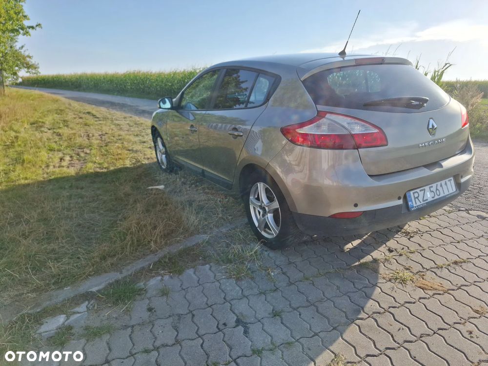 Renault Megane - 5