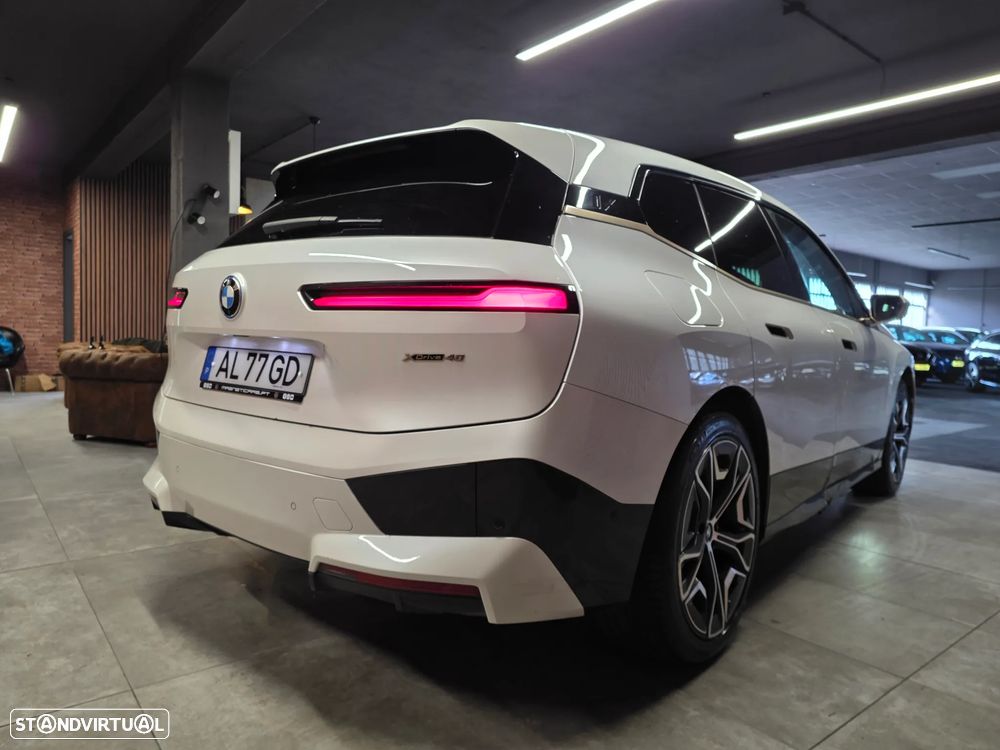 BMW iX xDrive 40 Pack Desportivo - 54