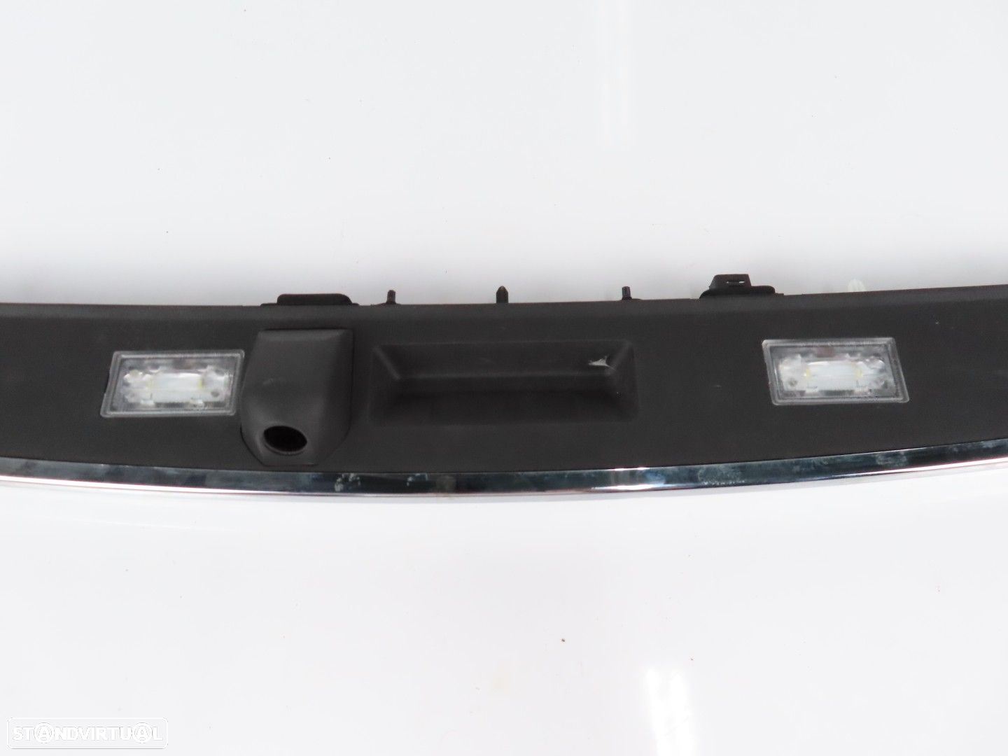 Puxador / Punho Mala Usado / Original BMW 7 (G11, G12) 51137357105 - 4