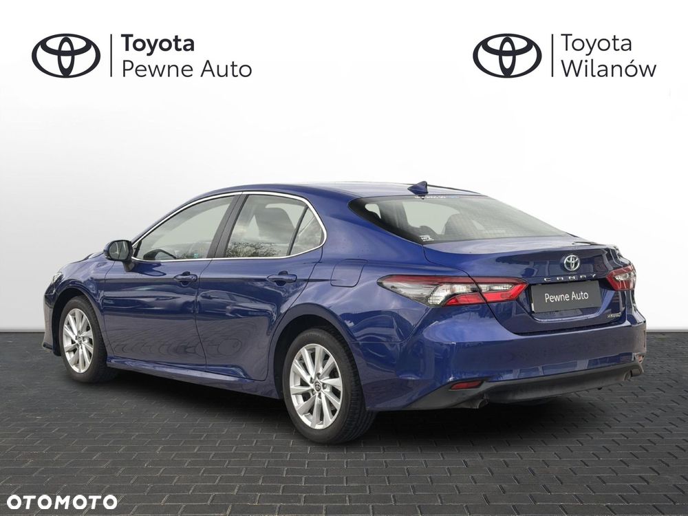 Toyota Camry 2.5 Hybrid Comfort CVT - 3