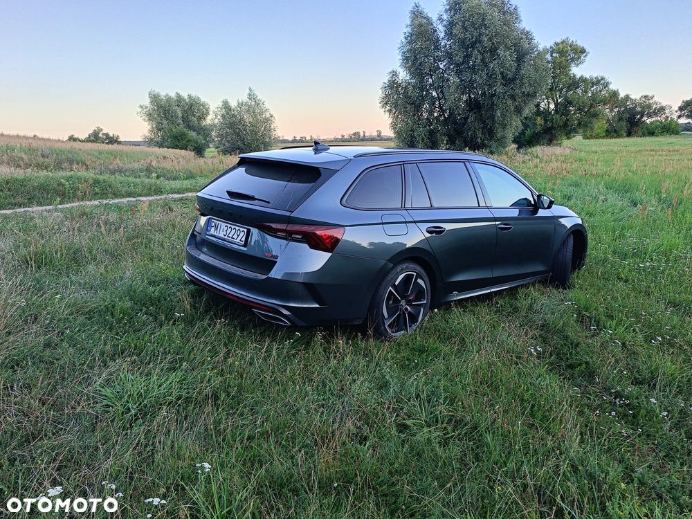 Skoda Octavia 2.0 TSI RS 245 DSG - 5