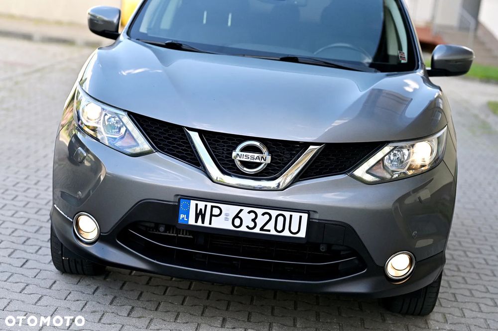 Nissan Qashqai 1.6 DIG-T N-Connecta - 16