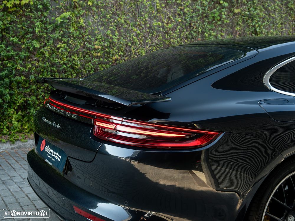 Porsche Panamera Turbo - 14