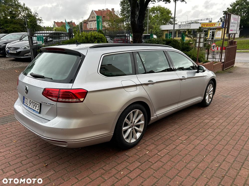 Volkswagen Passat Variant 2.0 TDI (BlueMotion Technology) Comfortline - 5