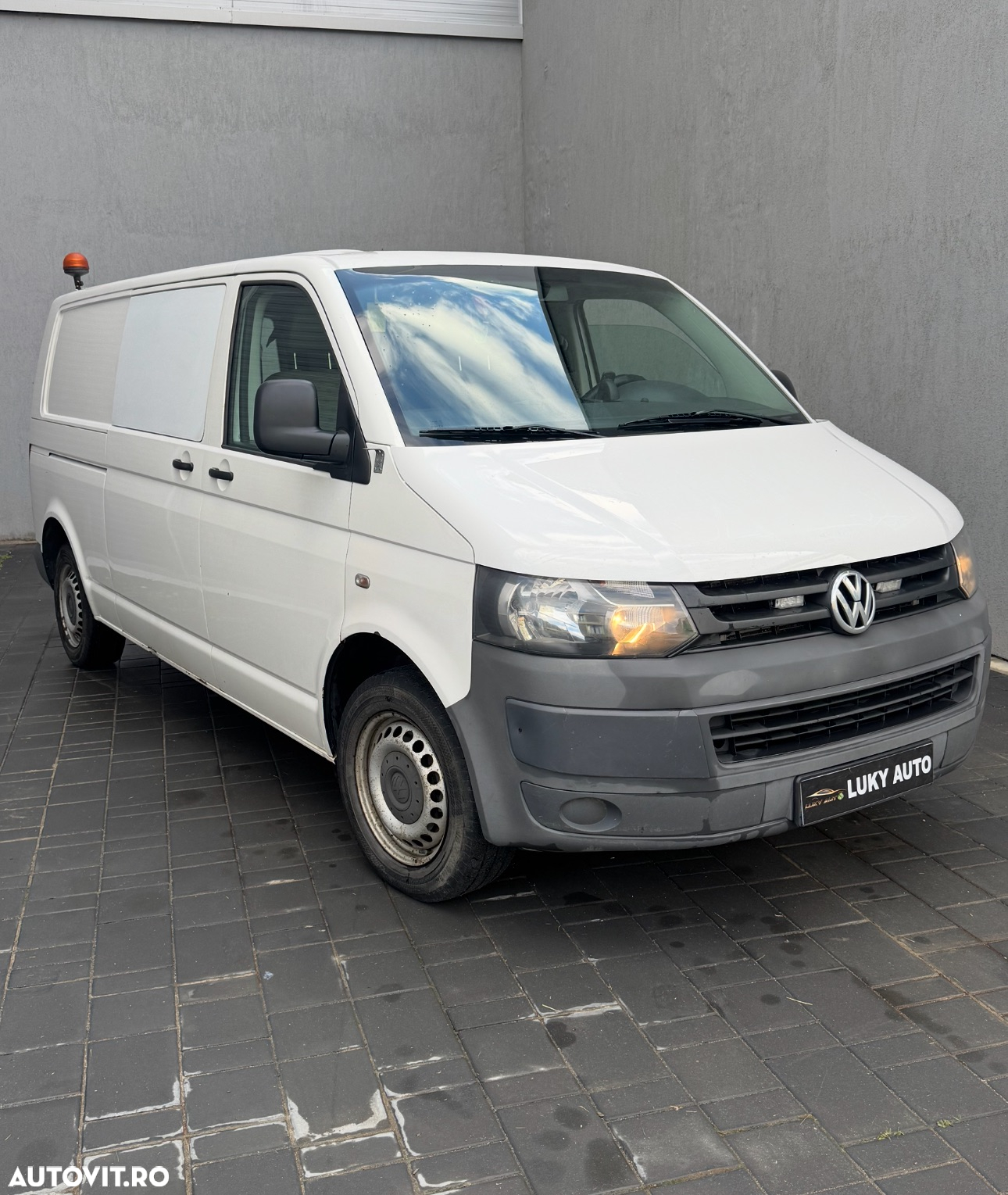 Volkswagen Transporter T5 - 10