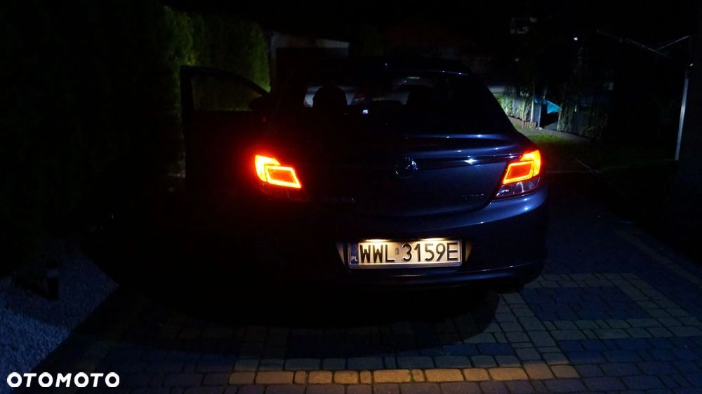 Opel Insignia 1.6 Turbo Sports Tourer Cosmo - 23