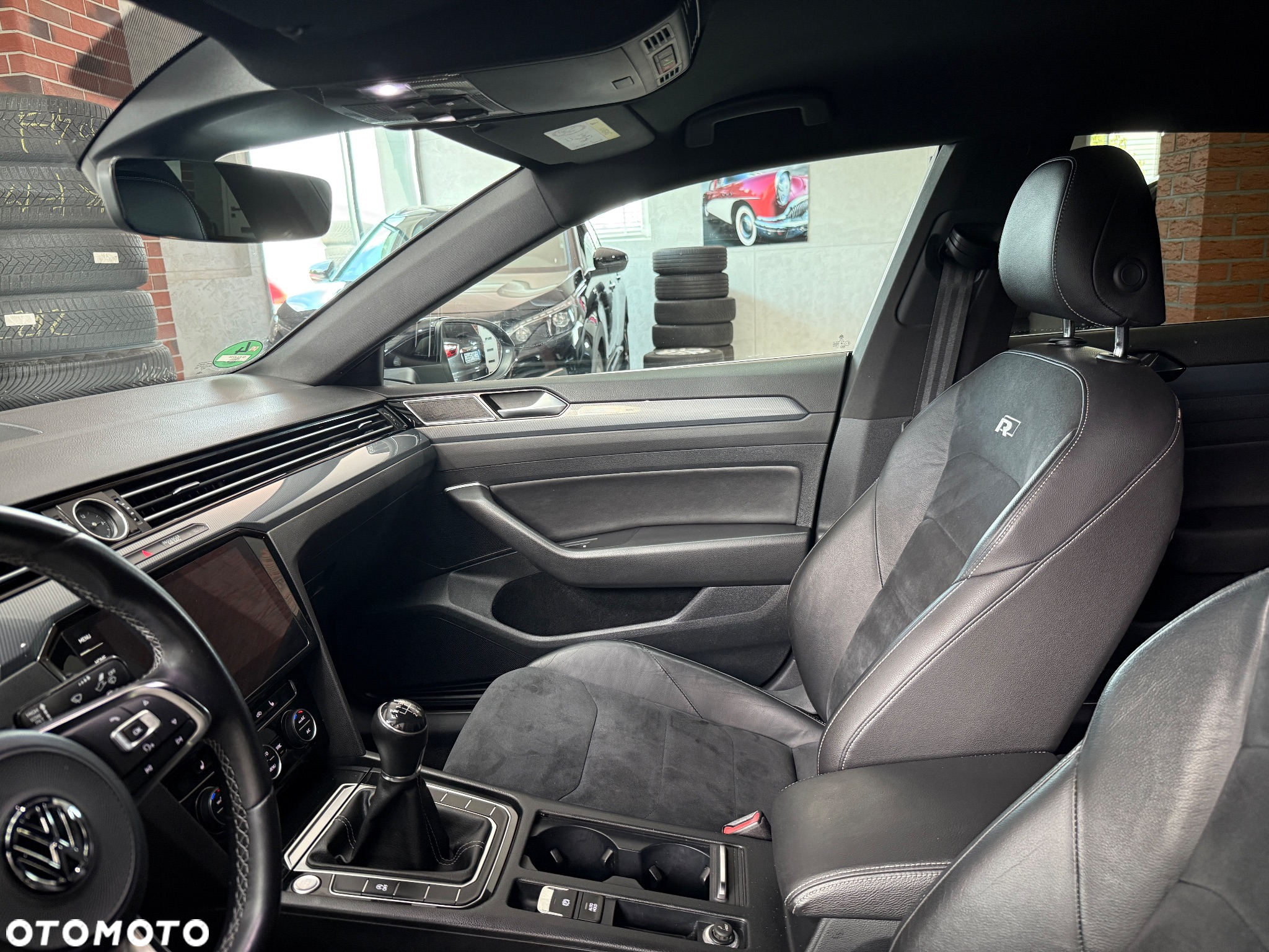 Volkswagen Arteon 2.0 TDI SCR R-Line - 17