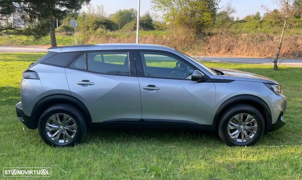 Peugeot e-2008 50 kWh Active - 12