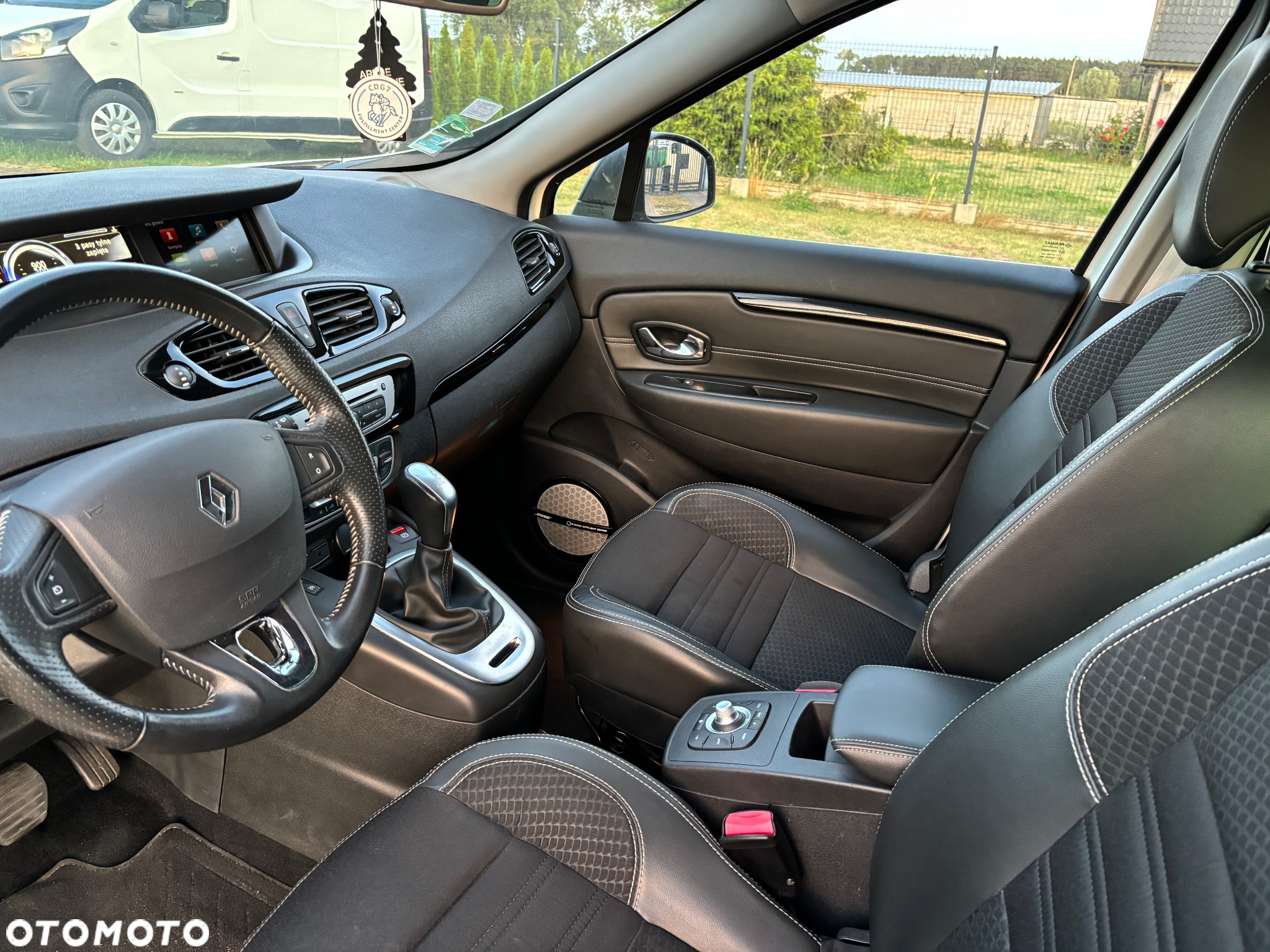 Renault Scenic 1.5 dCi Bose EDition EDC - 9
