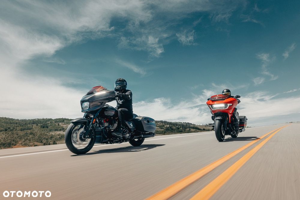 Harley-Davidson CVO Street Glide - 16