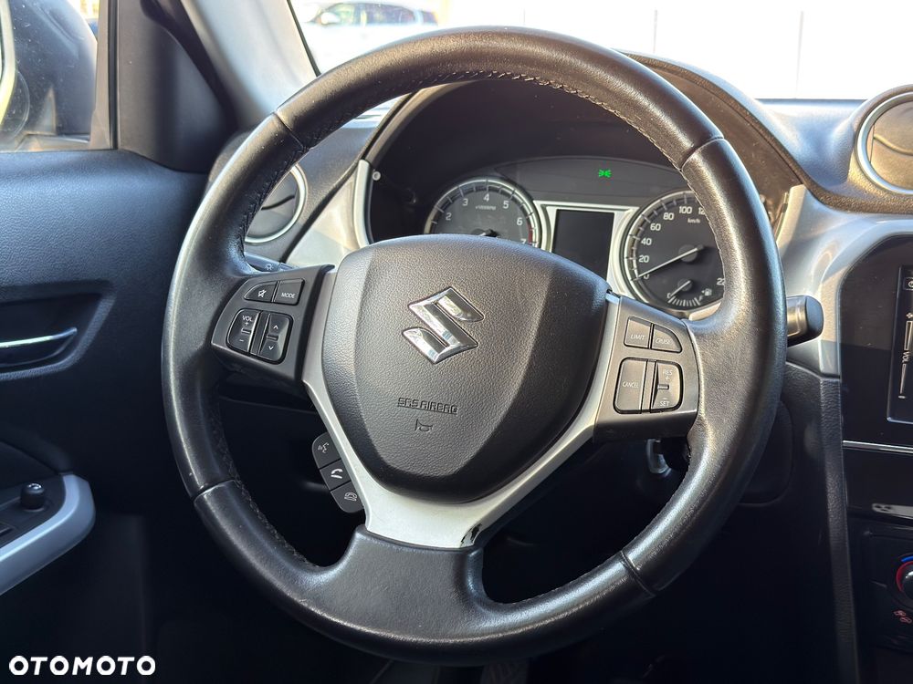 Suzuki Vitara - 12