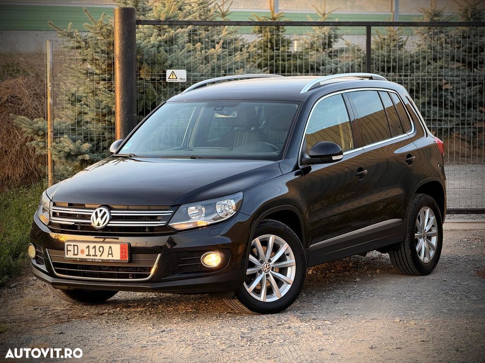 Volkswagen Tiguan 2.0 TDI DPF BlueMotion Technology Lounge Sport & Style - 1