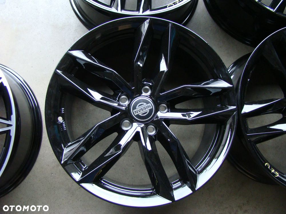 a75 5x114,3 Nissan X-Trail Qashqai Juke Leaf Quest Murano Maxima 8jx18 - 2