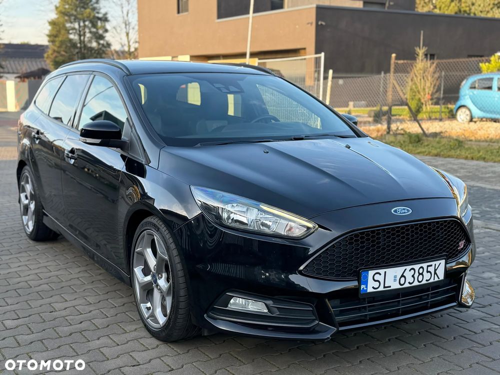 Ford Focus 2.0 TDCi ST - 4