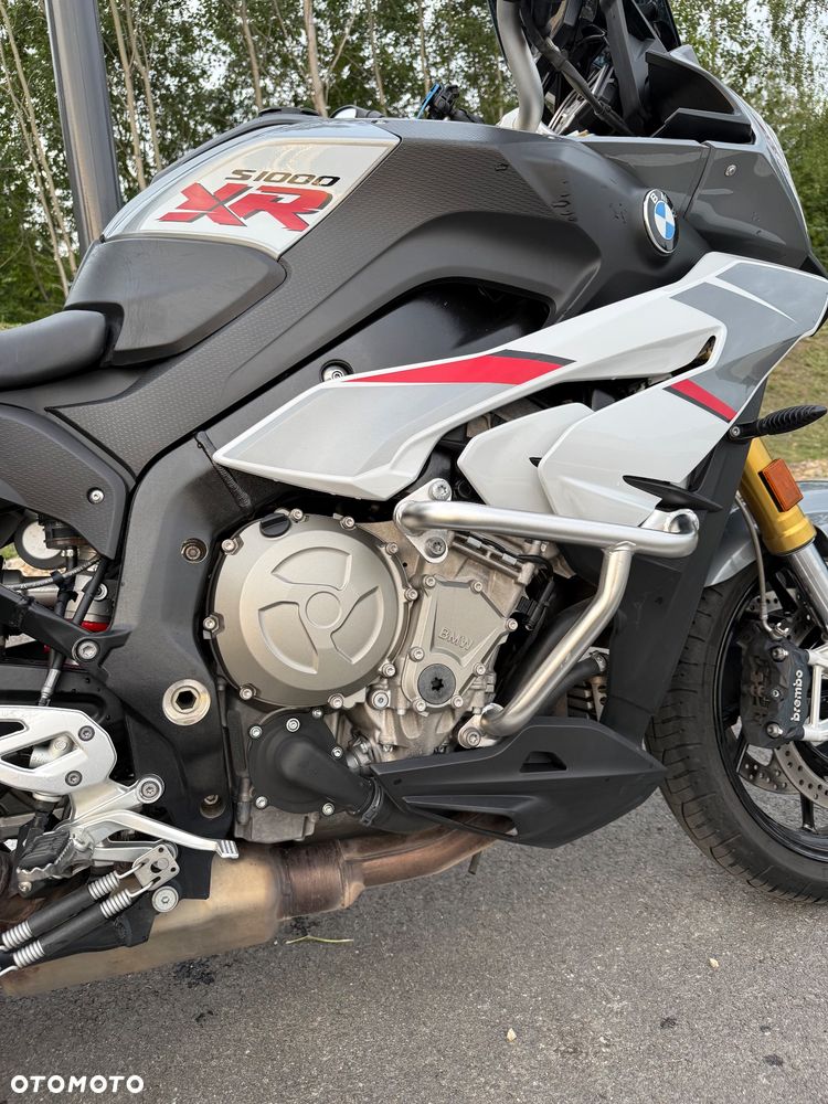 BMW XR - 11