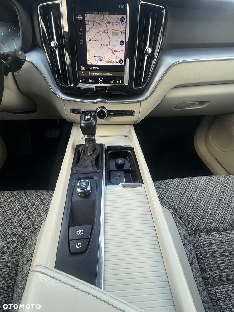 Volvo XC 60 - 19