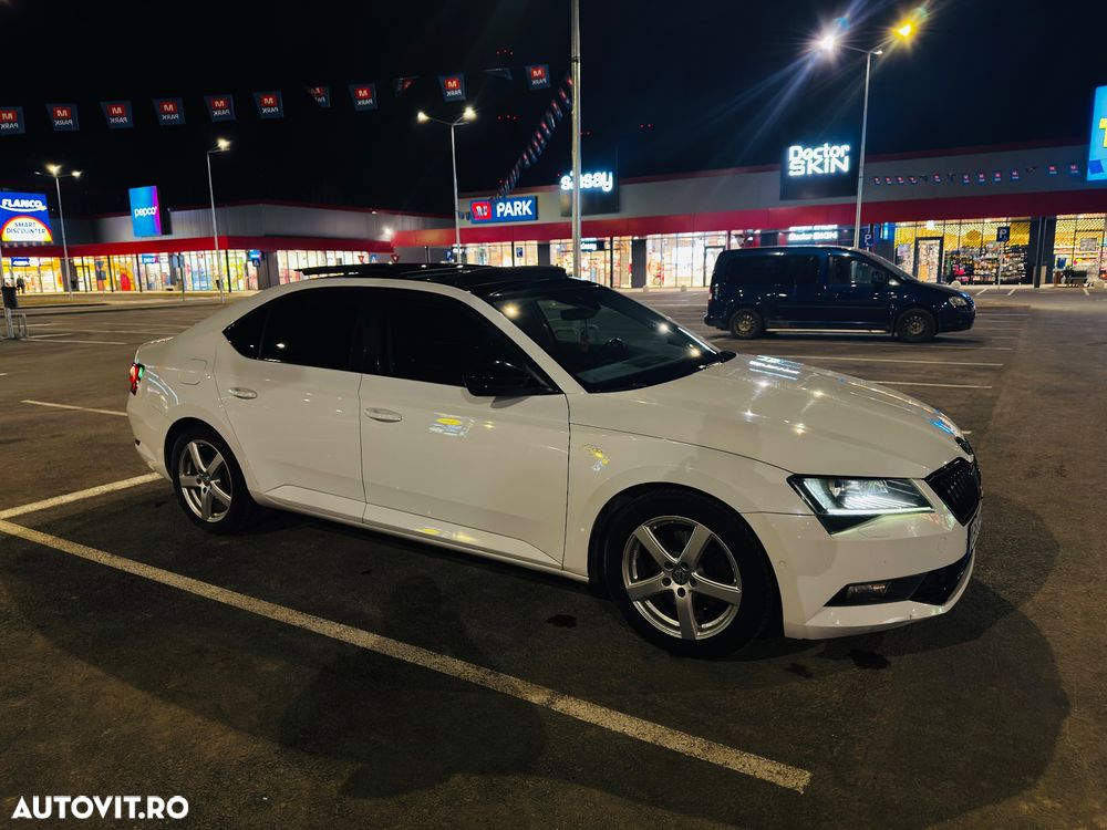 Skoda Superb 2.0 TDI DSG Laurin & Klement - 6