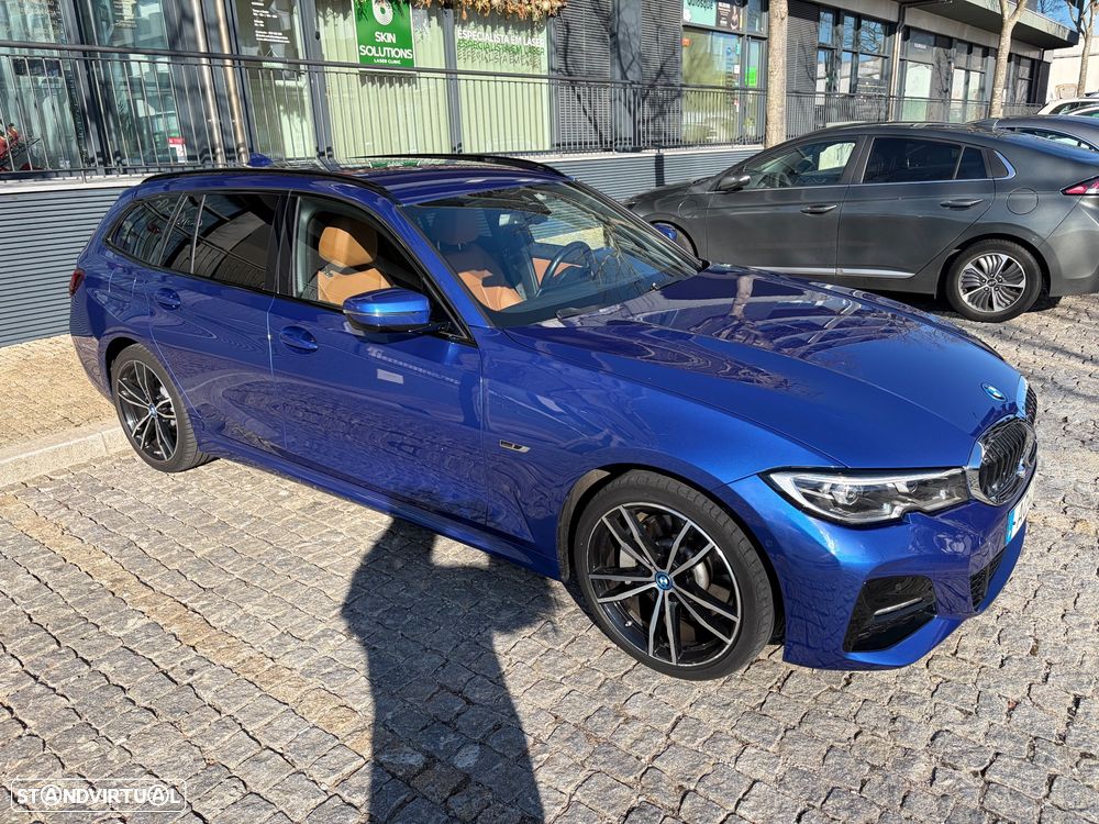BMW 330 e Pack Desportivo M Auto - 2