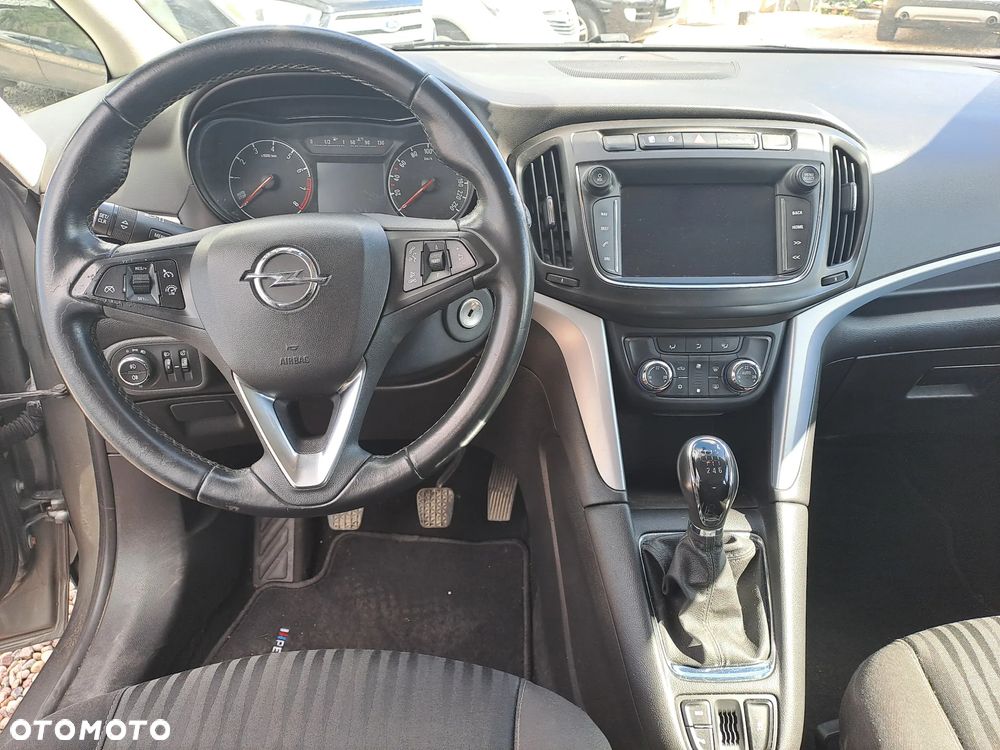 Opel Zafira 1.4 T Cosmo EcoFLEX S&S EU6 - 12