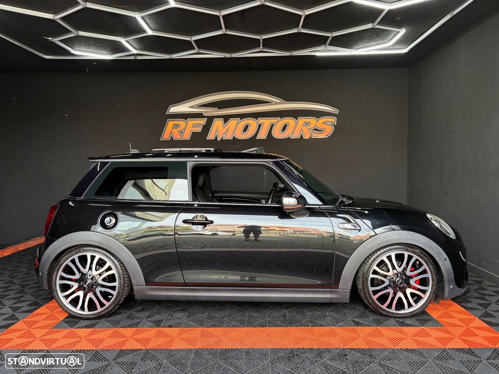 MINI 3 Portas Cooper SD Aut. - 5