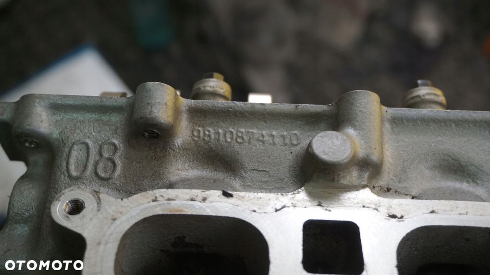 208 II C4 C5 1.2 THP PURETECH 21r 101KM HNS glowica kompletna 9811346480 - 9