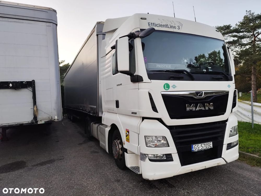 Mercedes-Benz 18460 - 4