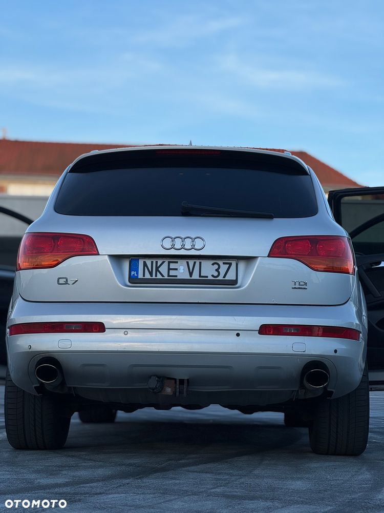 Audi Q7 3.0 TDI DPF quattro tiptronic - 11