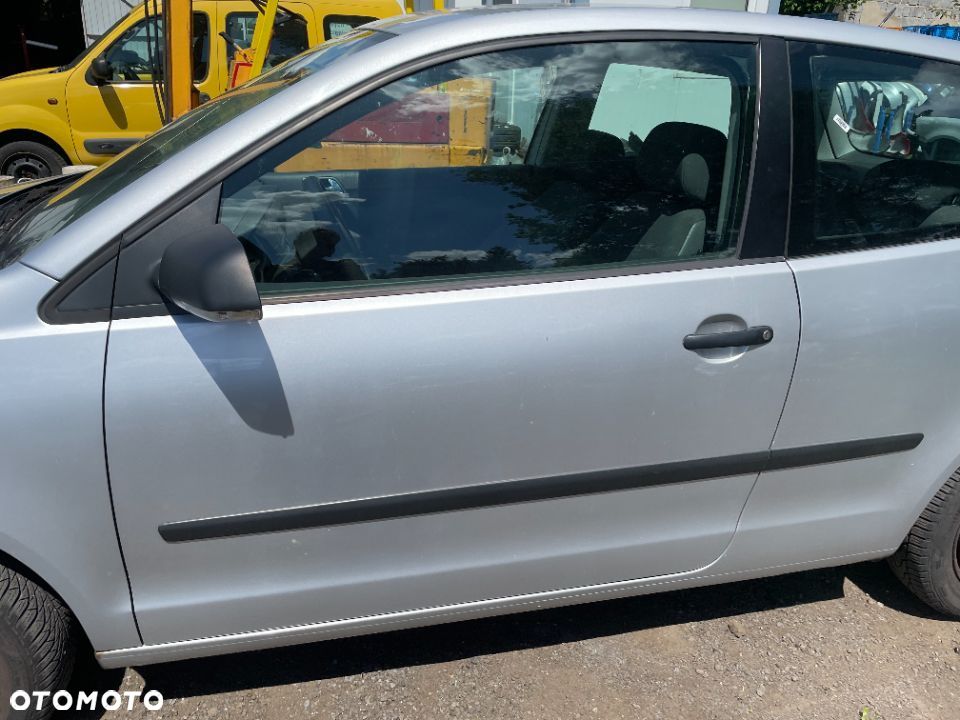 DRZWI LEWY PRZÓD VW POLO 9N 3D LIFT LA7W - 1