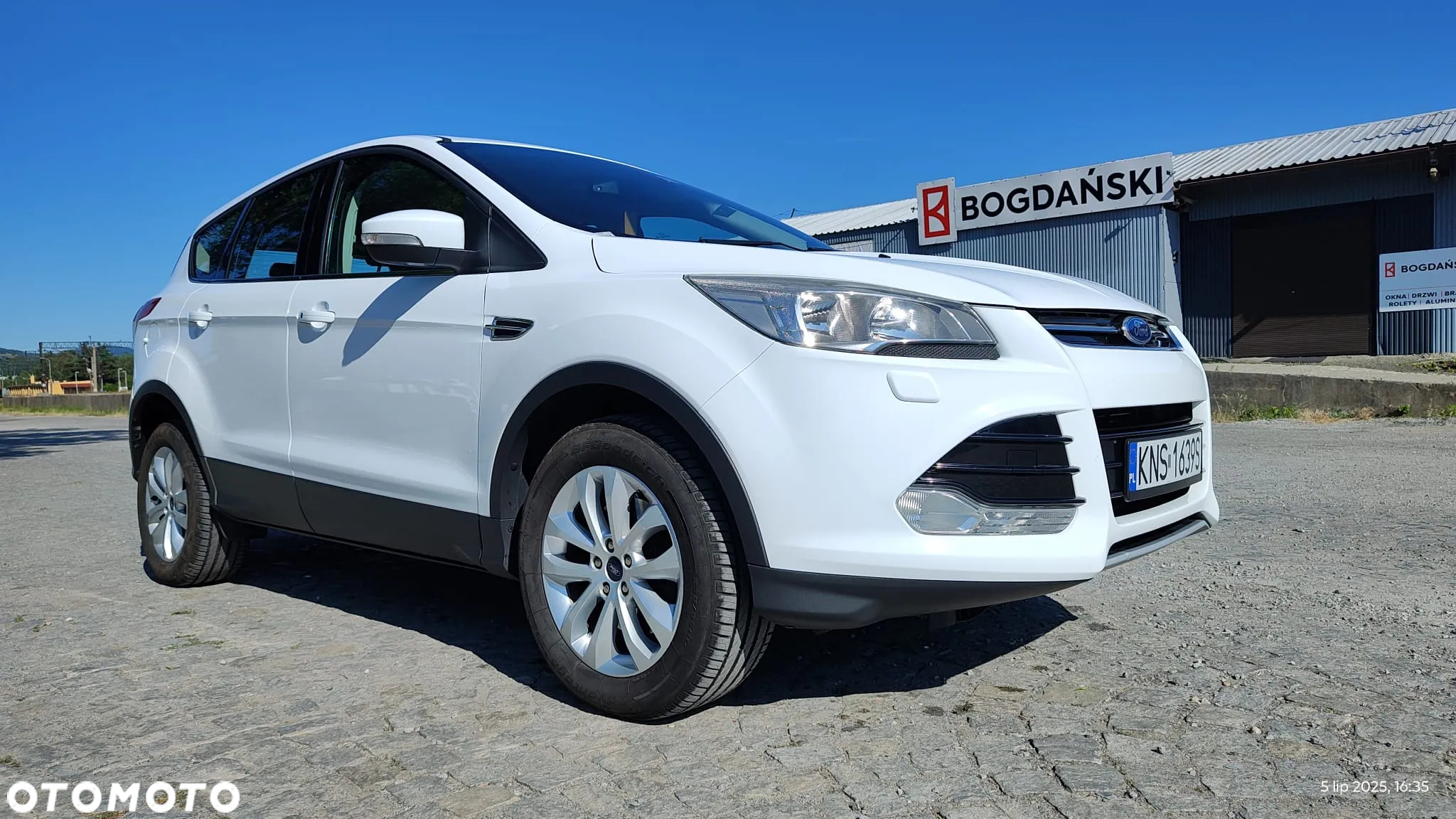 Ford Kuga 2.0 TDCi 4WD Trend - 3