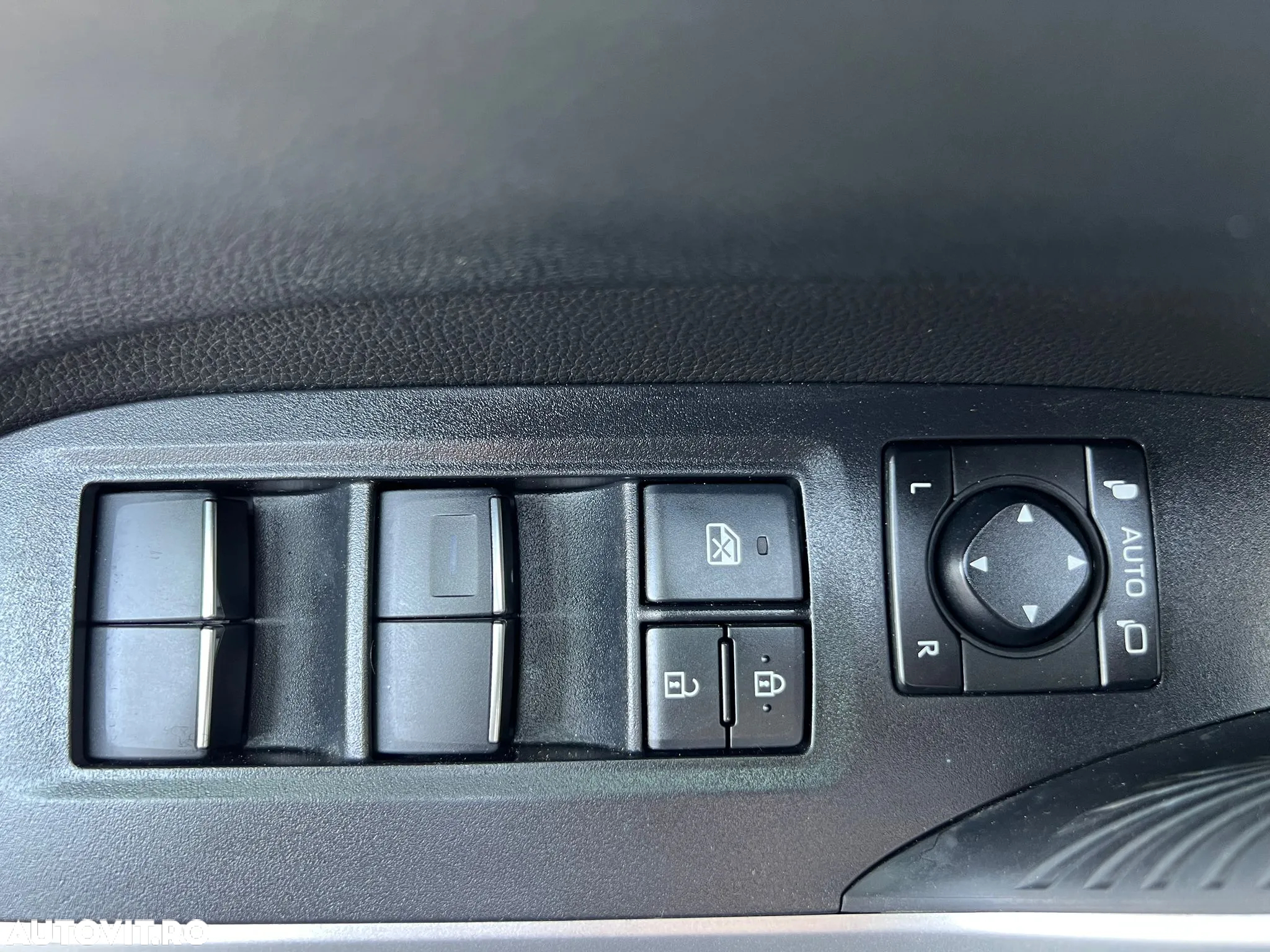 Toyota RAV4 - 27