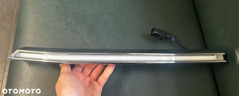 LED ATRAPY PRAWY VW T-ROC 2GA LIFT PO 2022 2GA941654A - 1