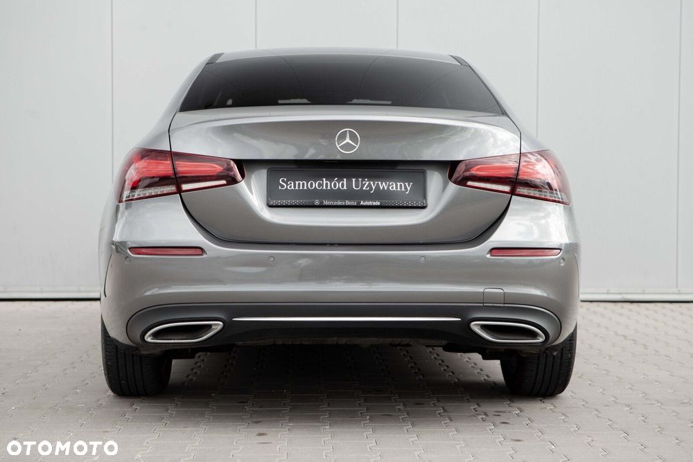 Mercedes-Benz Klasa A 180 Progressive 7G-DCT - 9