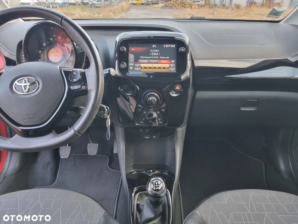 Toyota Aygo x-clusive Style Selection - 26