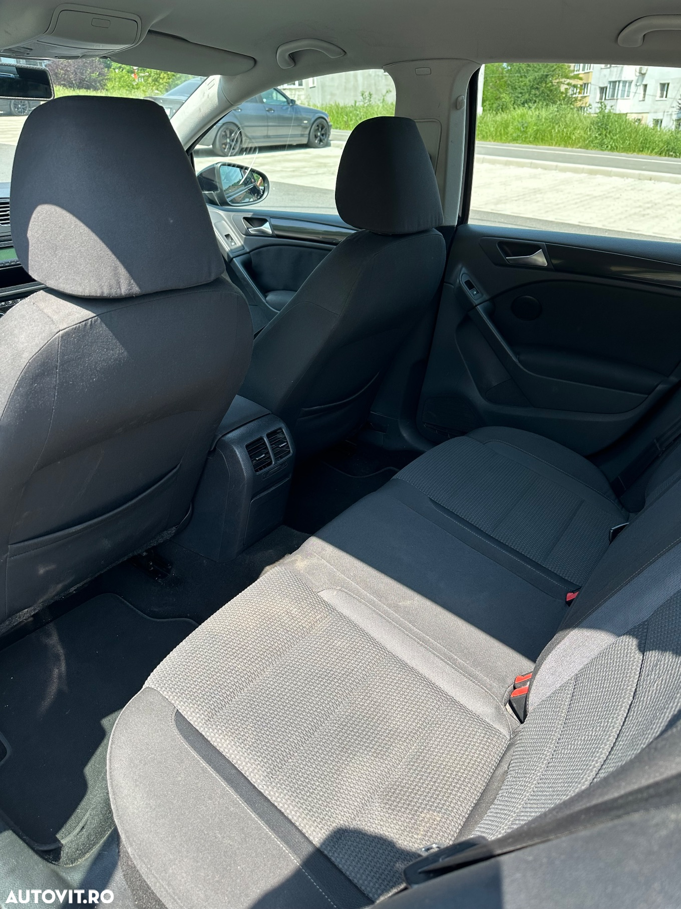 Volkswagen Golf 2.0 TDI Highline - 7