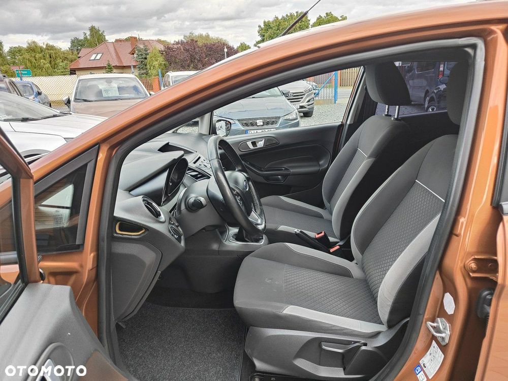 Ford Fiesta - 7