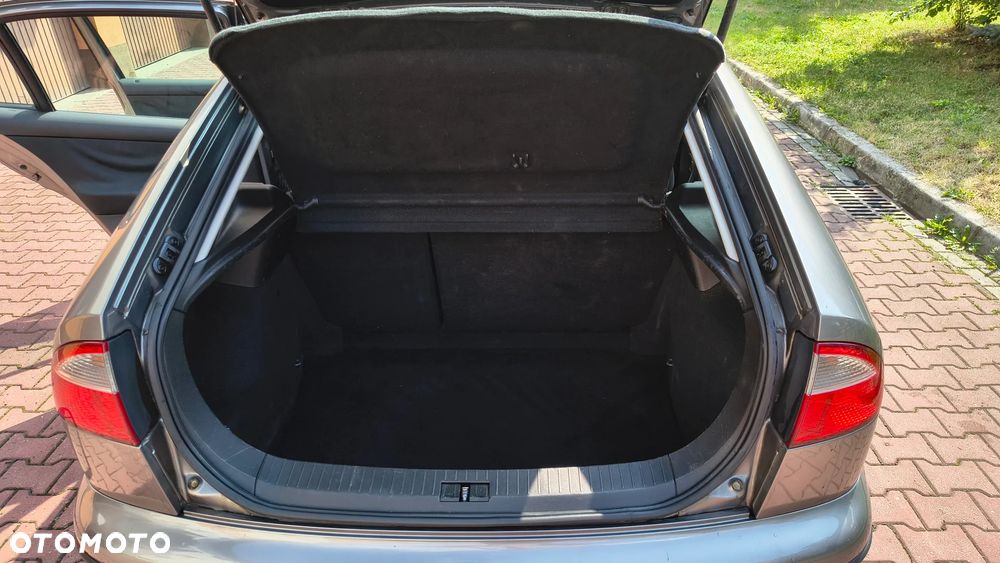 Seat Leon 1.6 Stella - 11