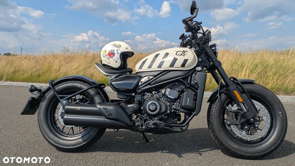 CFMoto 450CL-C Bobber - 9