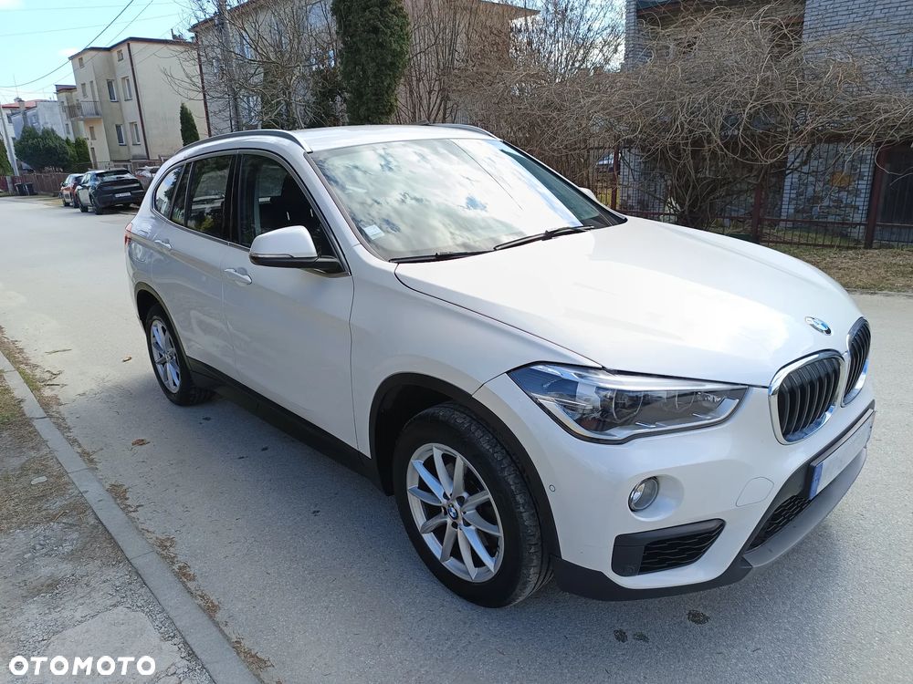 BMW X1 sDrive16d - 6