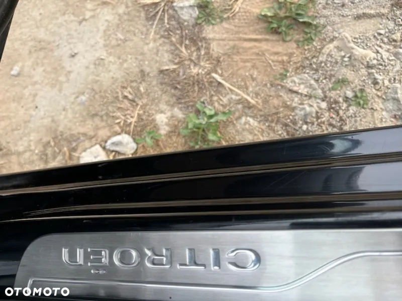 Citroën C4 e-HDi 115 Exclusive - 6